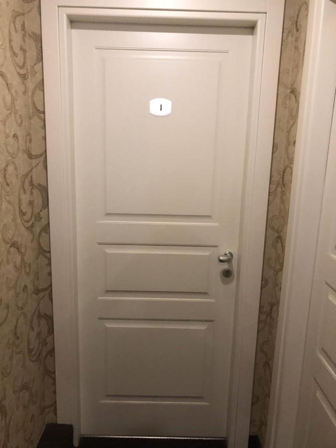 Elle Cavour Guest House Рим Екстериор снимка